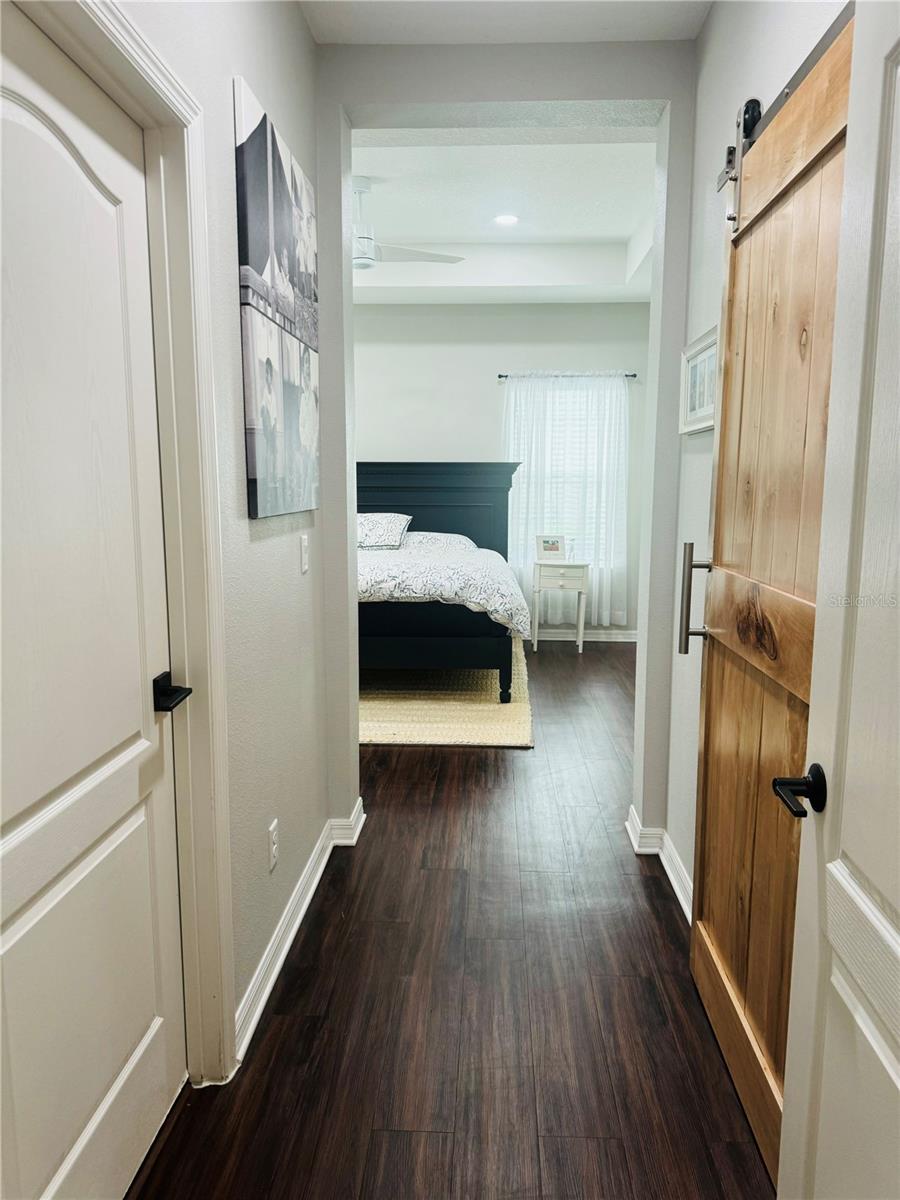 Image 10 of 25 For 4918 Mission Park Lane