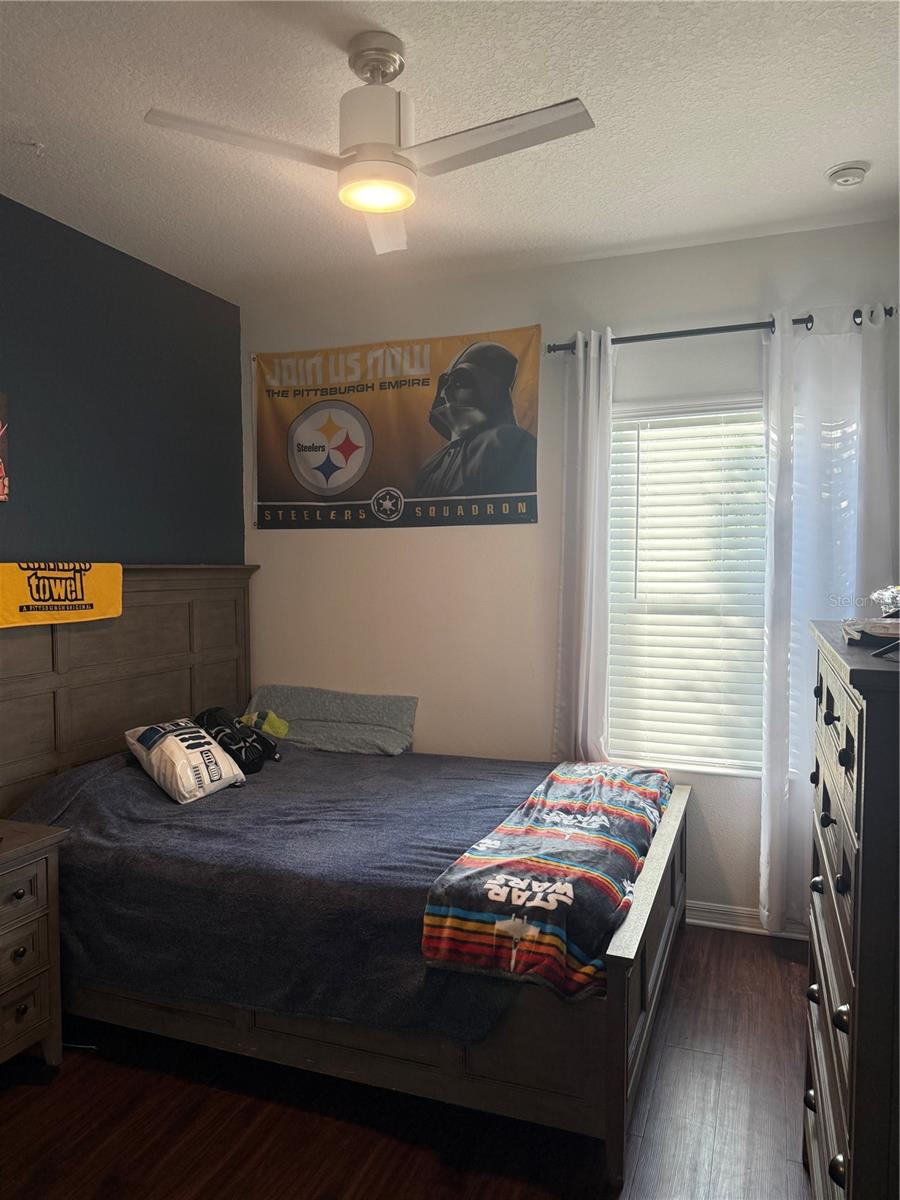 Image 13 of 25 For 4918 Mission Park Lane