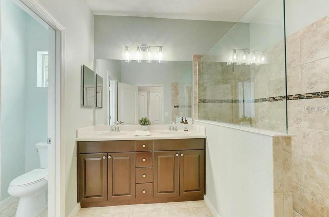 Image 16 of 25 For 4918 Mission Park Lane