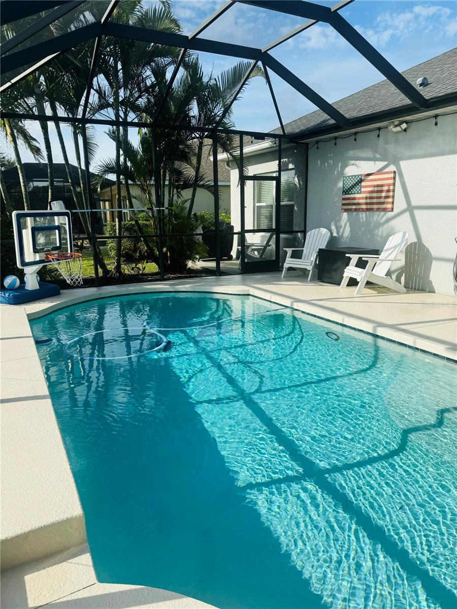 Image 5 of 25 For 4918 Mission Park Lane