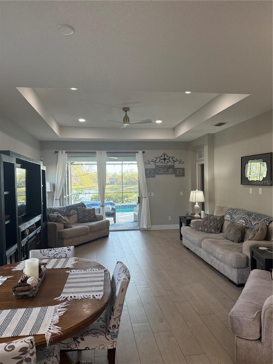 Image 8 of 25 For 4918 Mission Park Lane