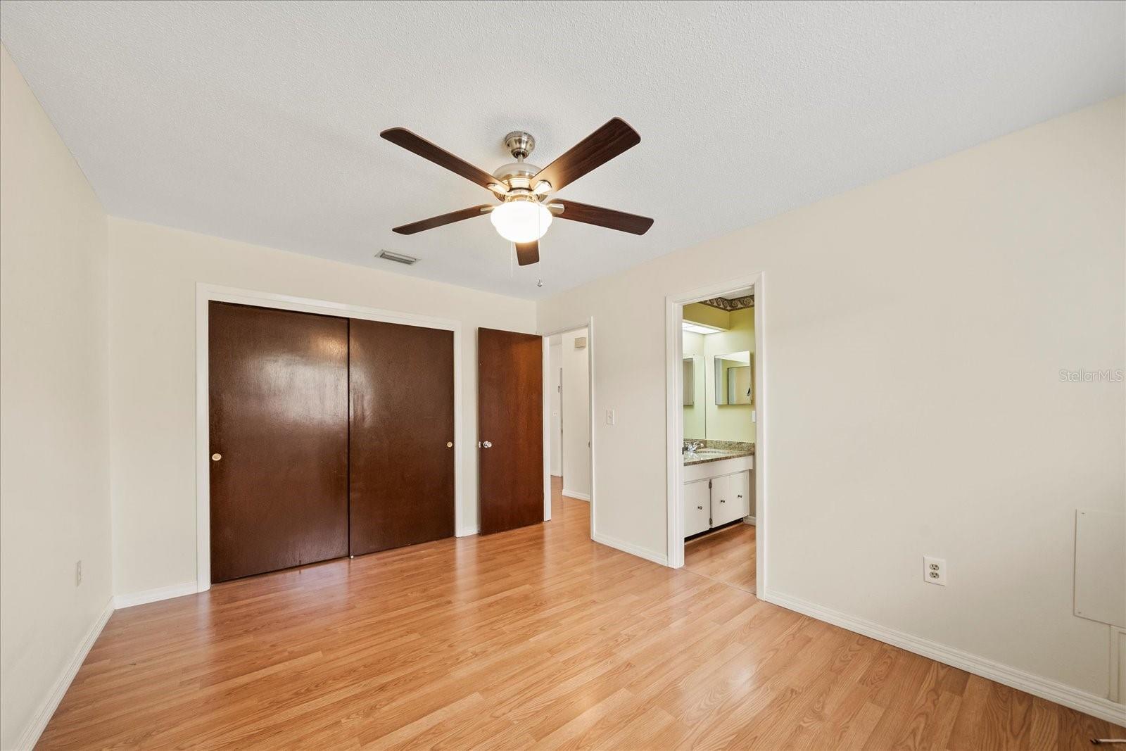 Image 20 of 29 For 3503 18th Avenue W