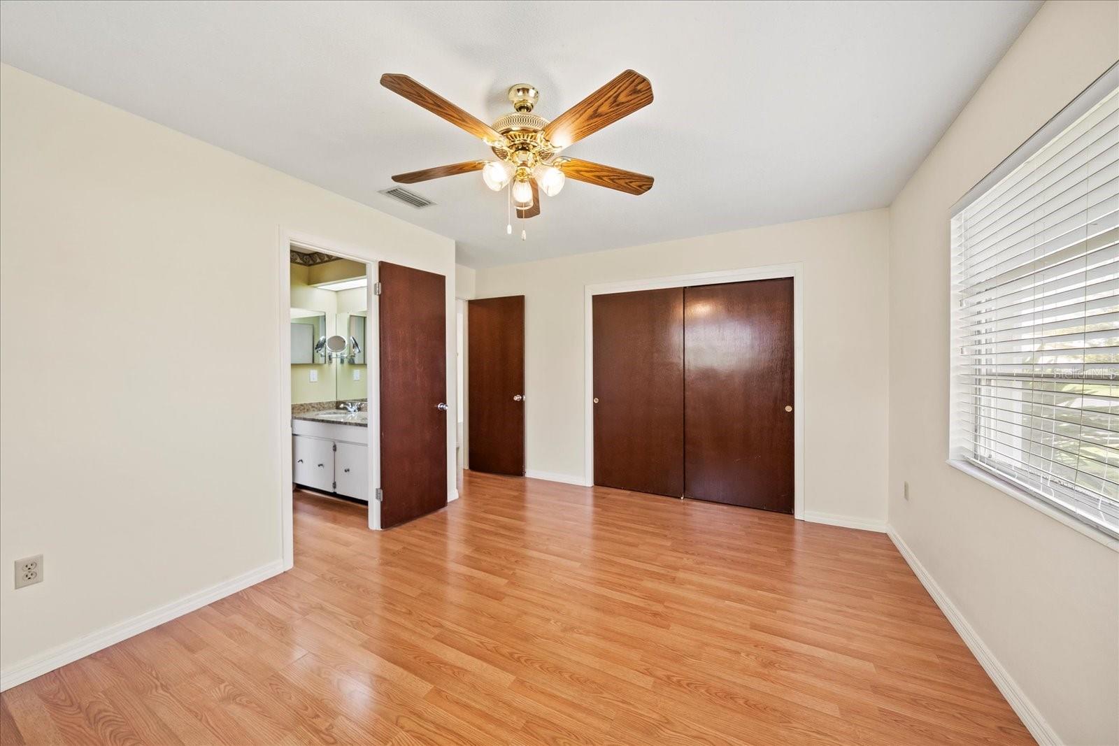 Image 25 of 29 For 3503 18th Avenue W