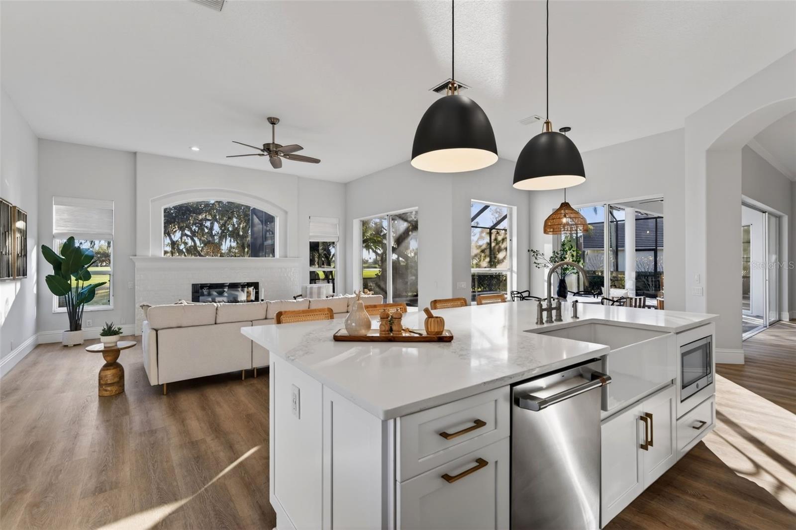 Image 21 of 93 For 2571 Dick Wilson Drive