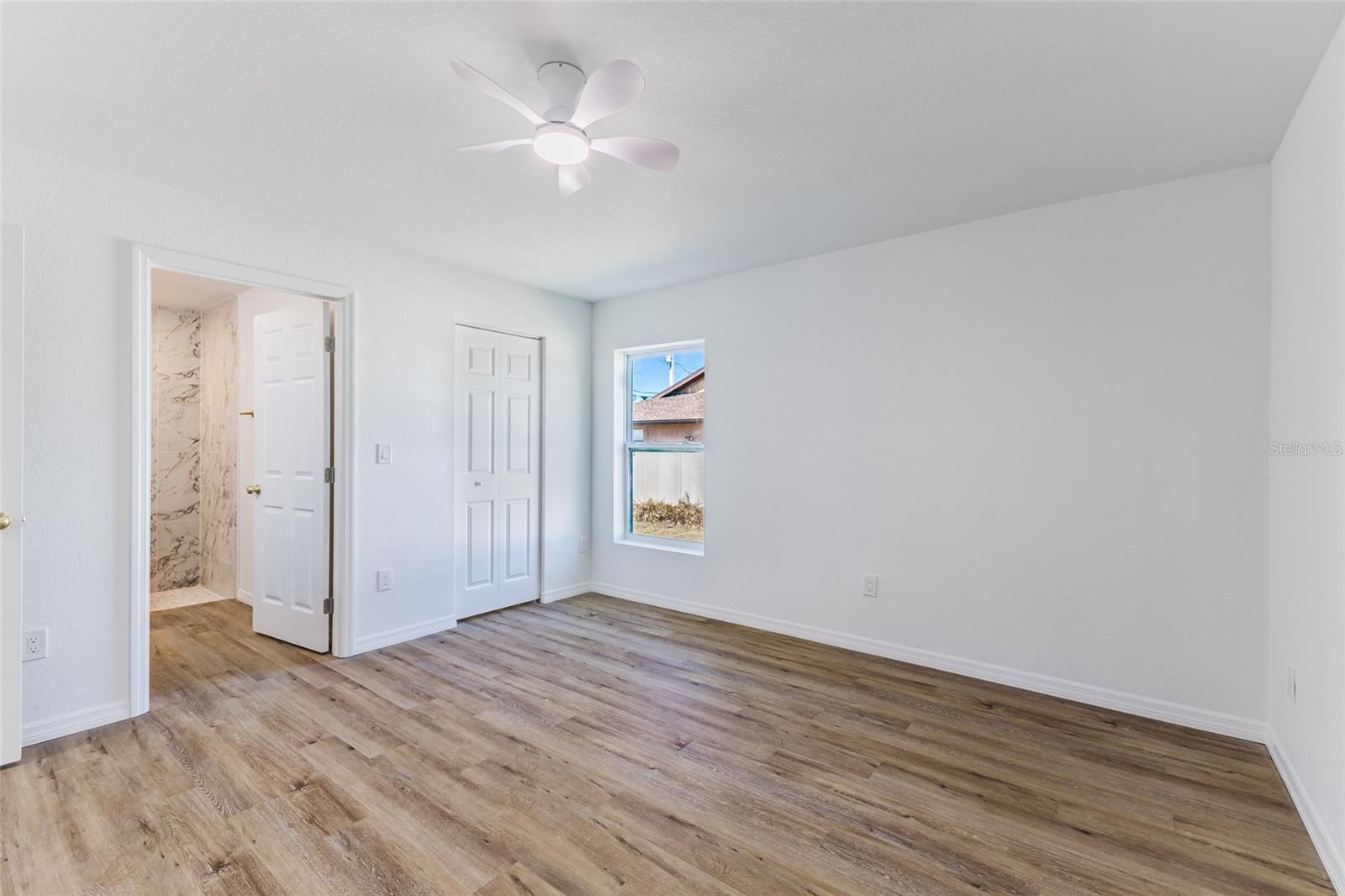 Image 17 of 34 For 6254 Spinnaker Boulevard