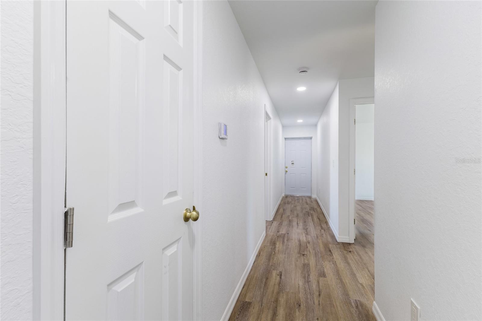 Image 20 of 34 For 6254 Spinnaker Boulevard