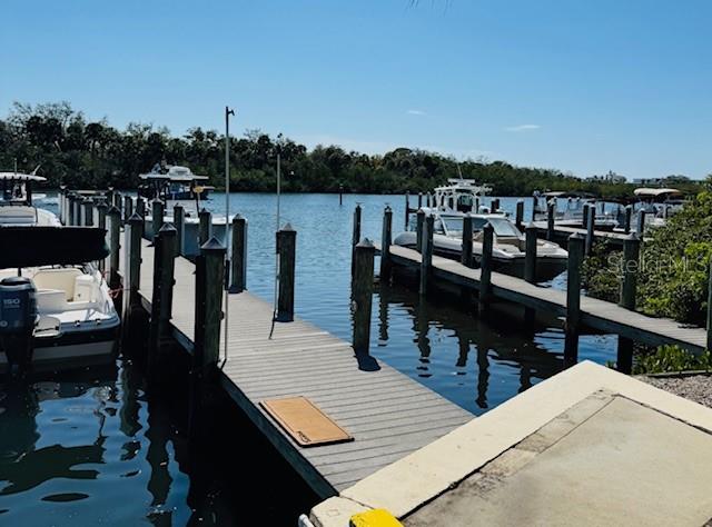 Image 8 of 9 For 1780 Phillippi Shores Drive A3-22