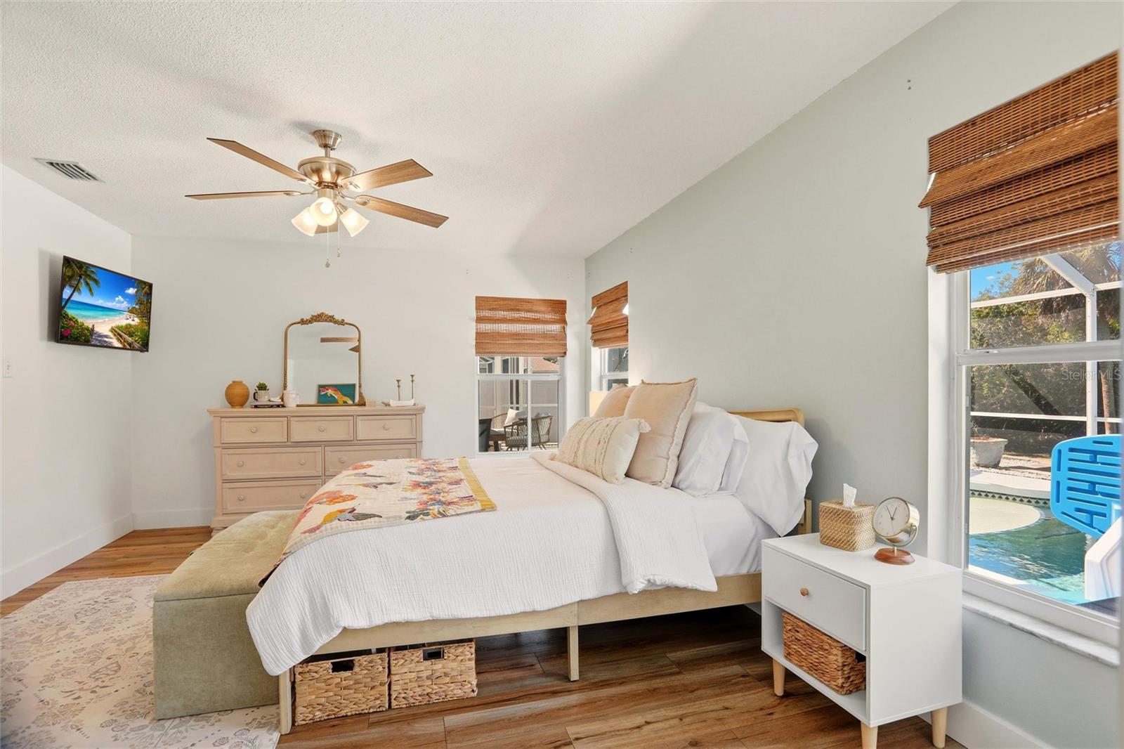 Image 23 of 42 For 314 111th Street E