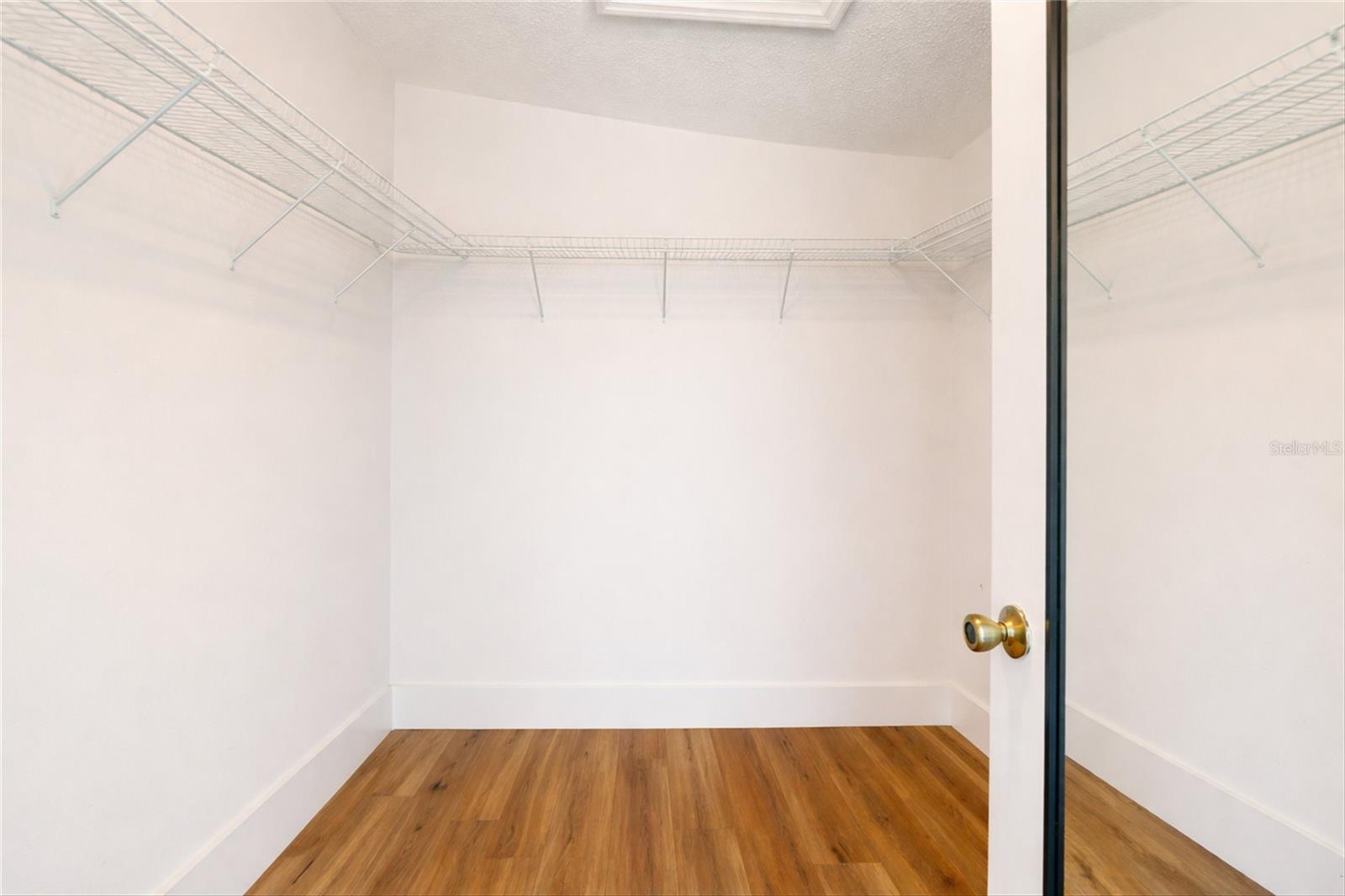 Image 24 of 42 For 314 111th Street E