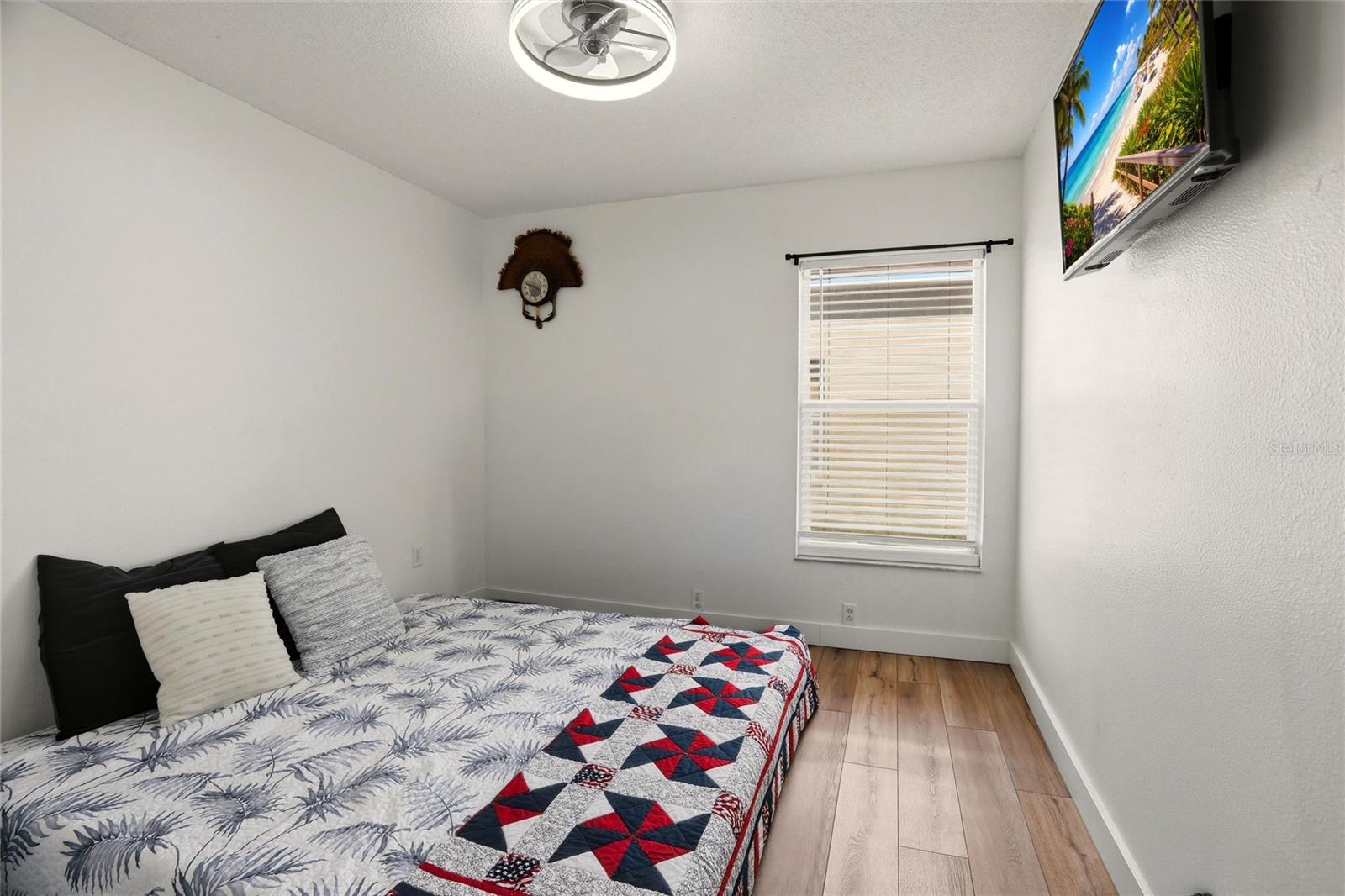 Image 28 of 42 For 314 111th Street E