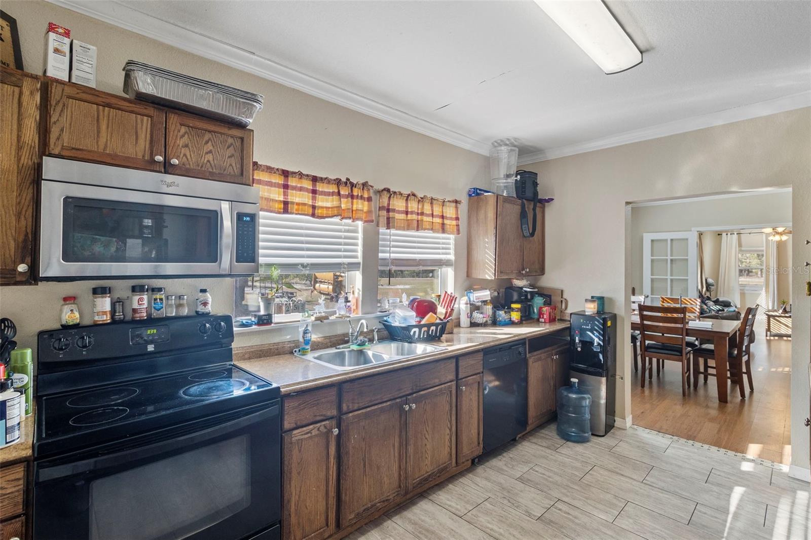 Image 7 of 17 For 8423 Pine Level Street