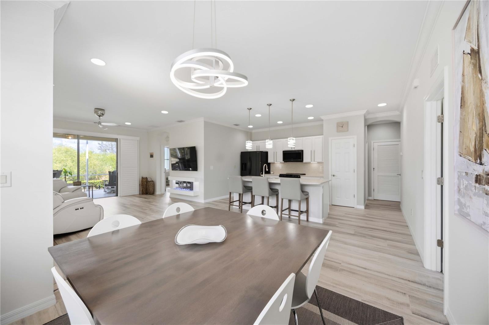 Image 6 of 57 For 4265 Lenox Boulevard