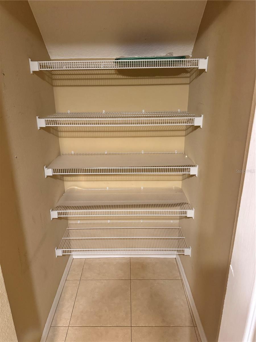 Image 12 of 30 For 6315 Rosefinch Court 101