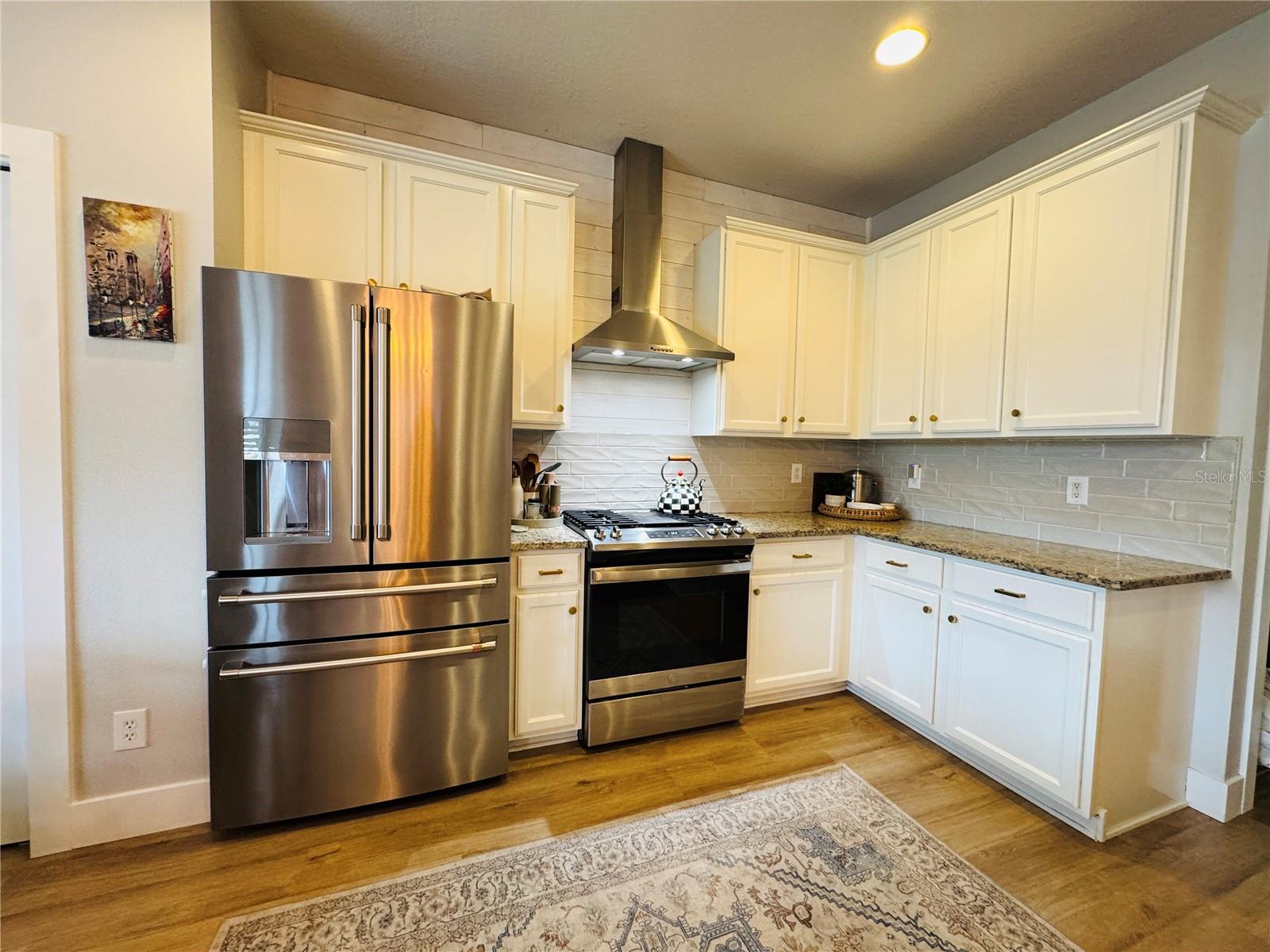 Image 10 of 18 For 15207 Searobbin Drive