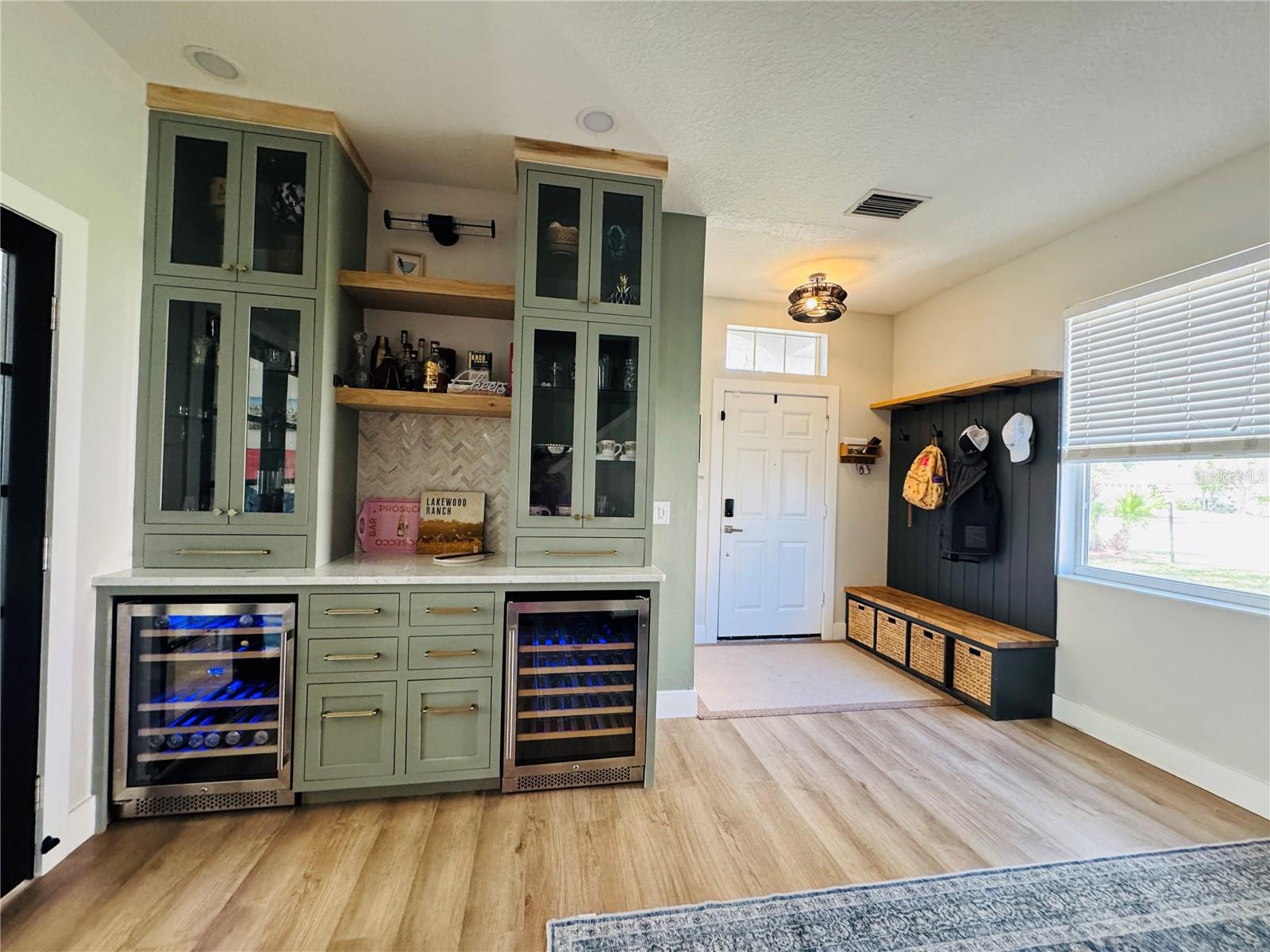 Image 8 of 18 For 15207 Searobbin Drive