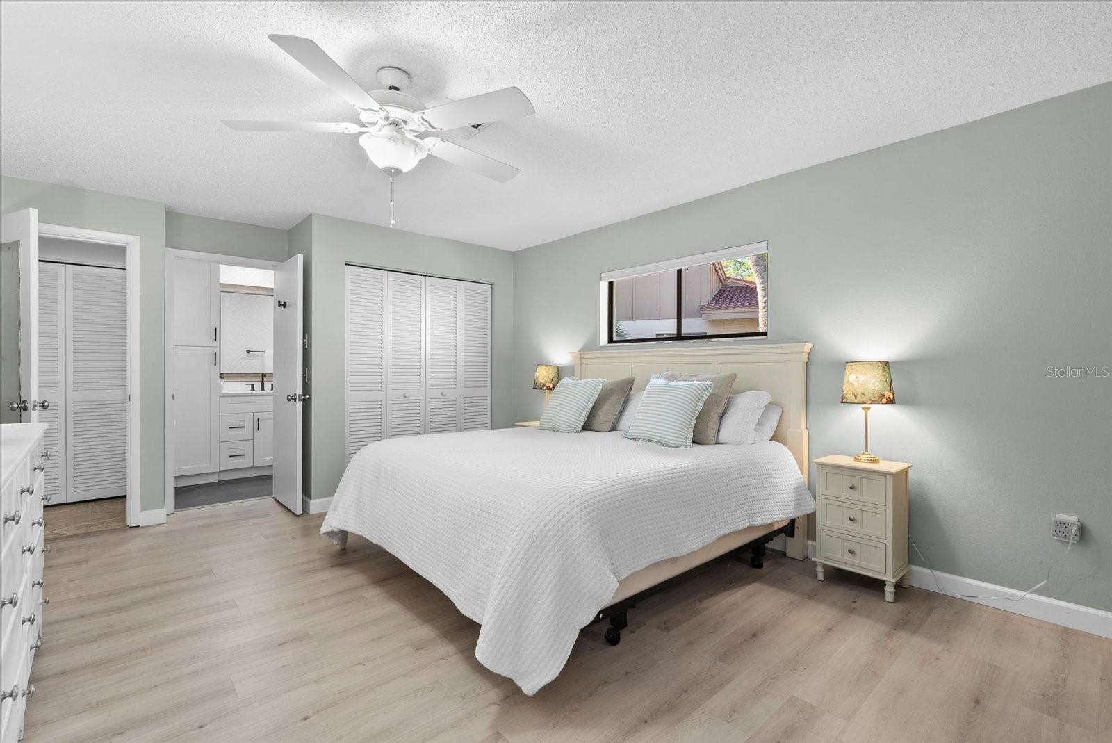 Image 20 of 71 For 6304 Sun Eagle Lane 19b