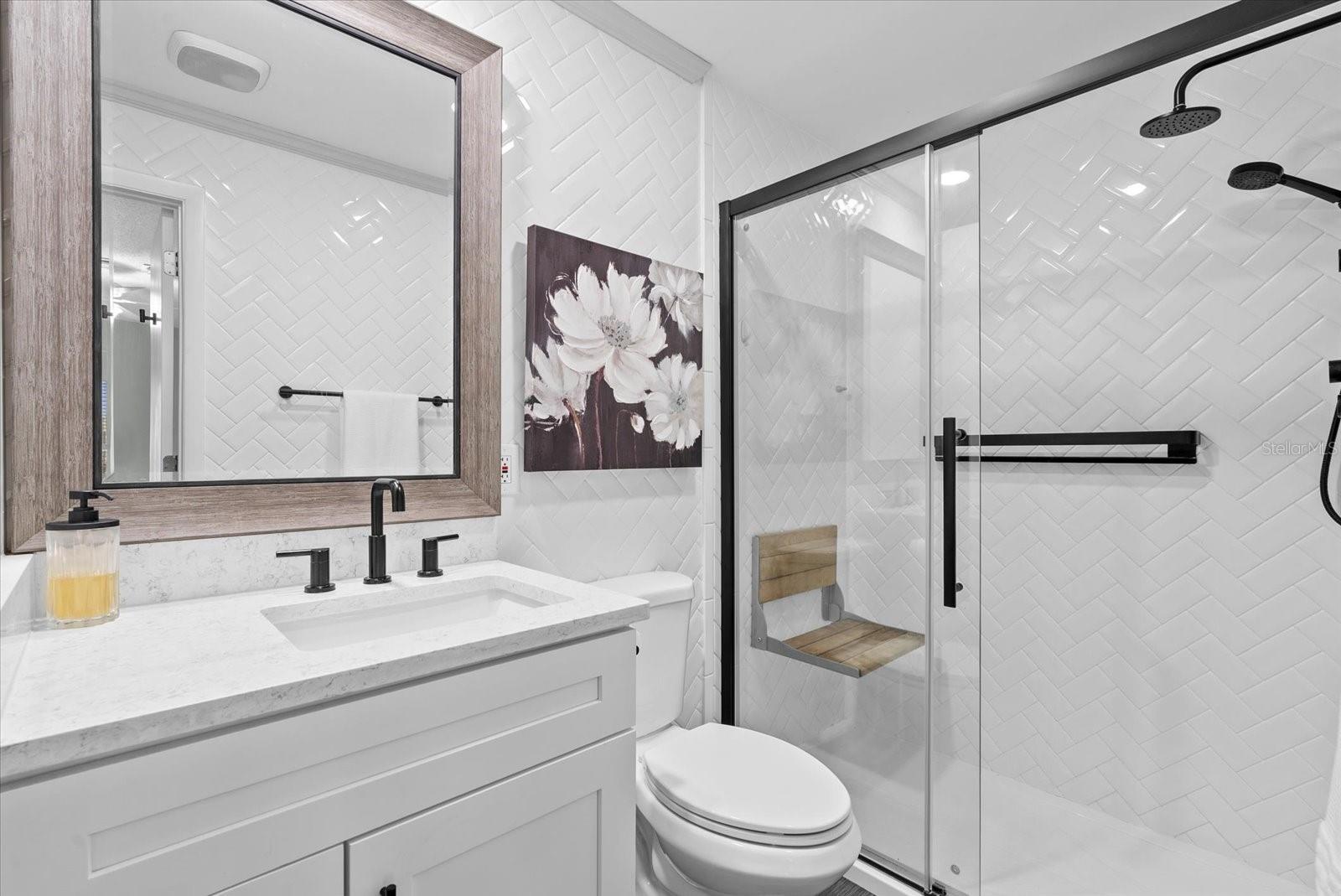 Image 23 of 71 For 6304 Sun Eagle Lane 19b