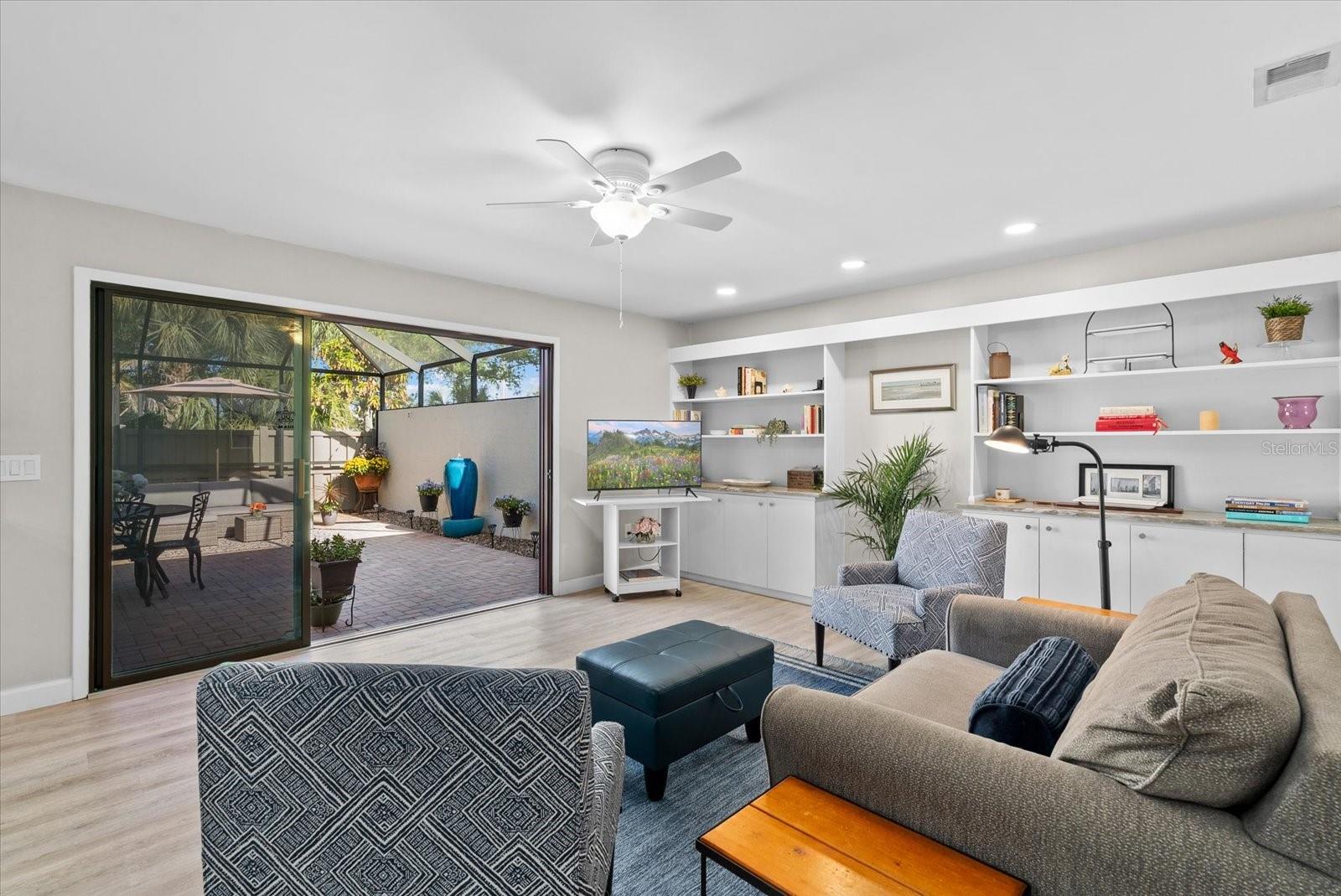 Image 32 of 71 For 6304 Sun Eagle Lane 19b