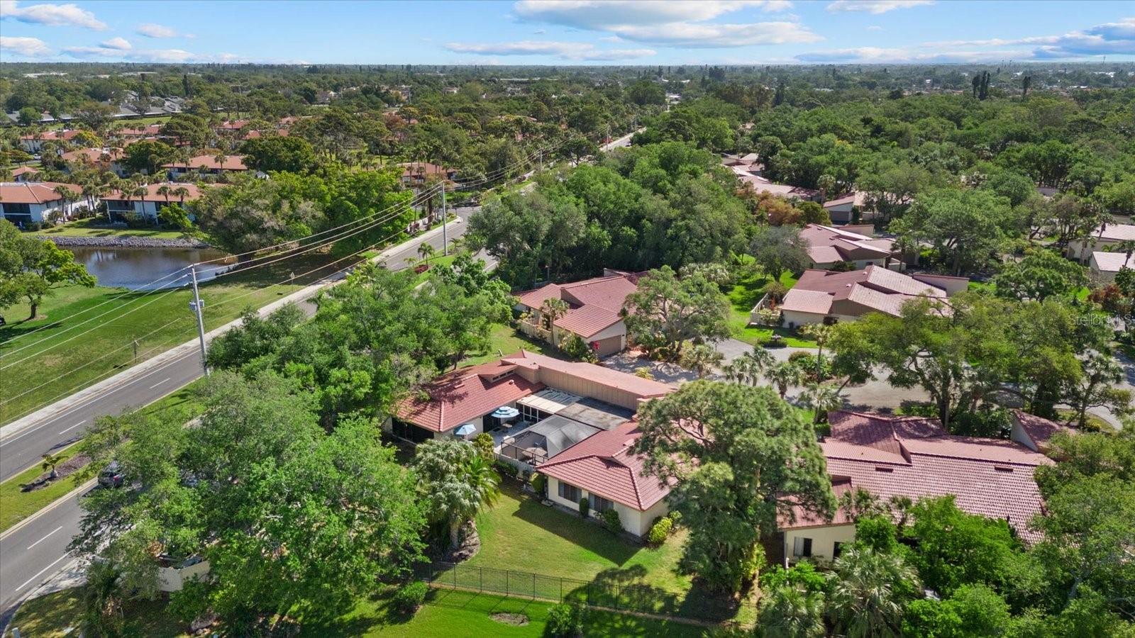 Image 6 of 71 For 6304 Sun Eagle Lane 19b