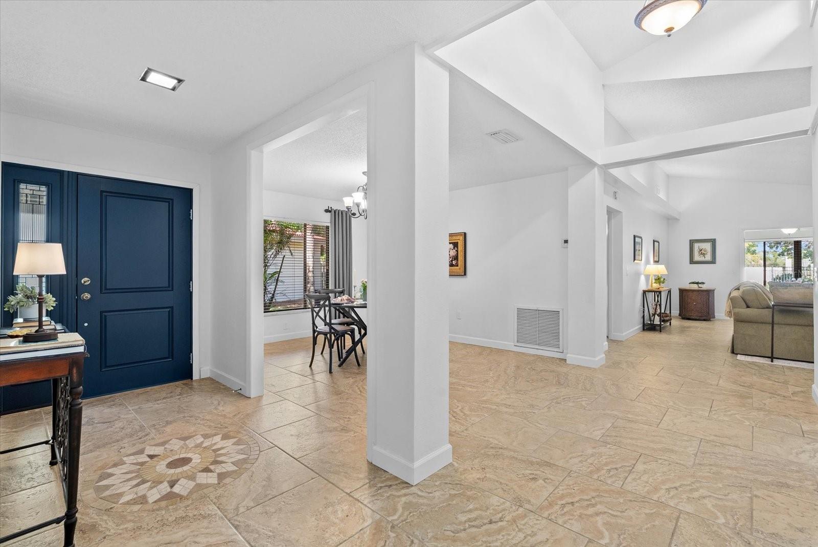 Image 8 of 71 For 6304 Sun Eagle Lane 19b