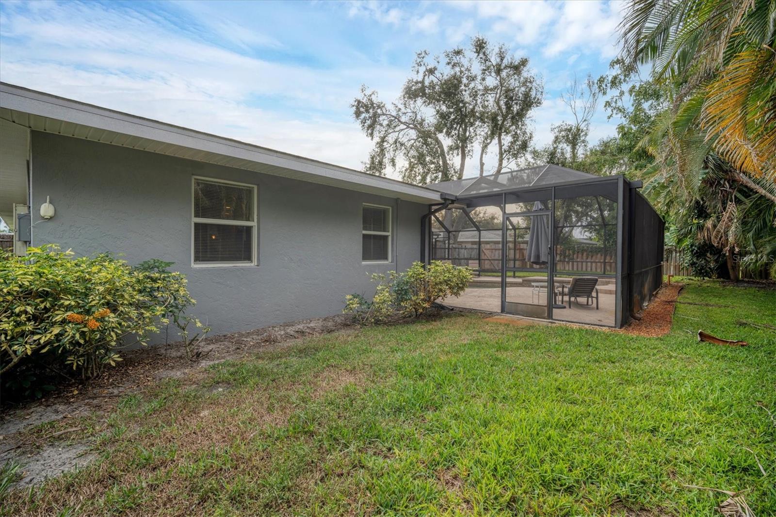 Image 32 of 45 For 416 Sunset Drive