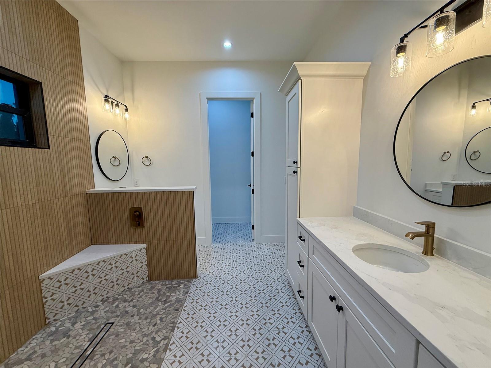 Image 19 of 50 For 520 Woodstork Lane