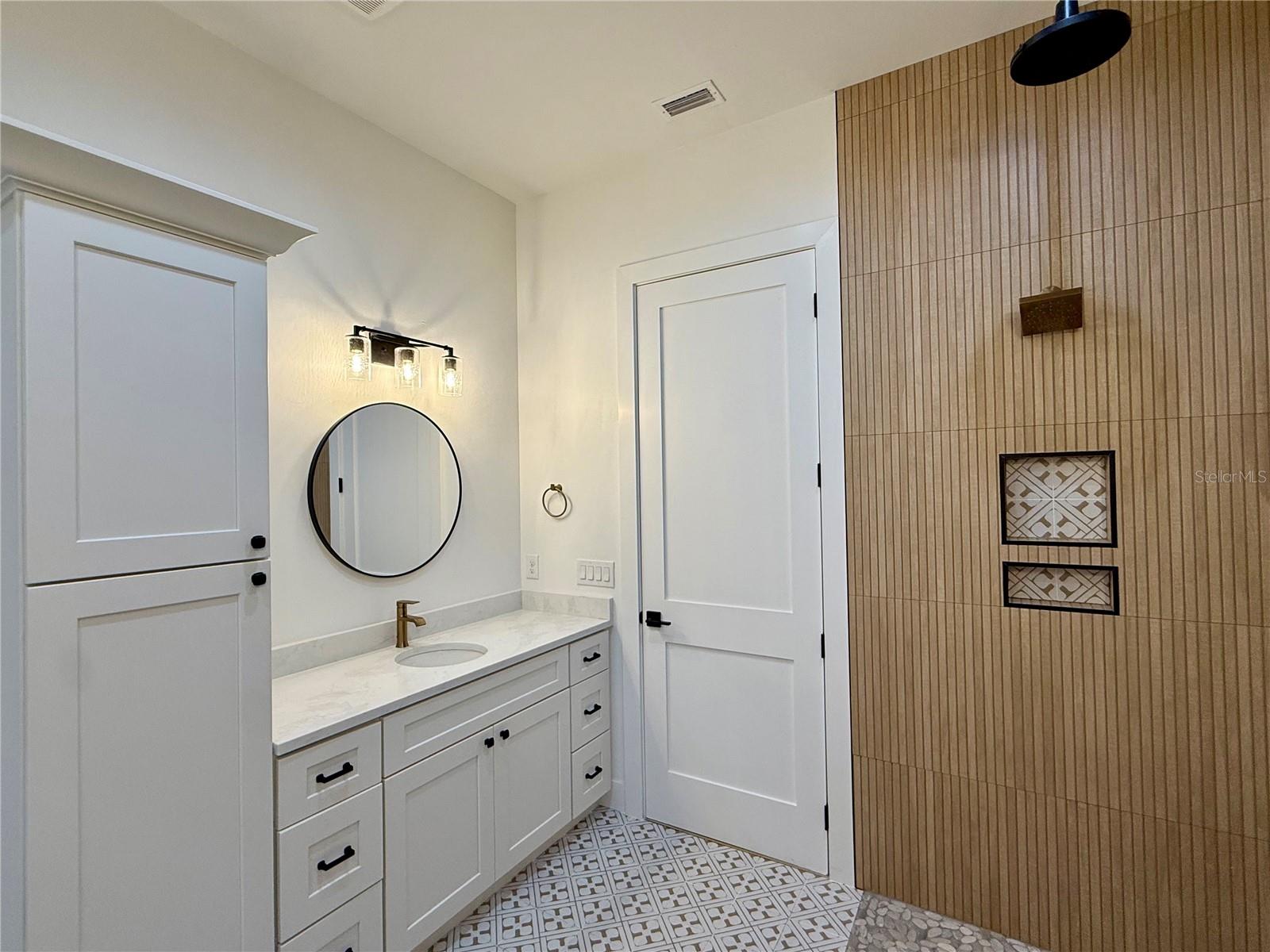 Image 20 of 50 For 520 Woodstork Lane