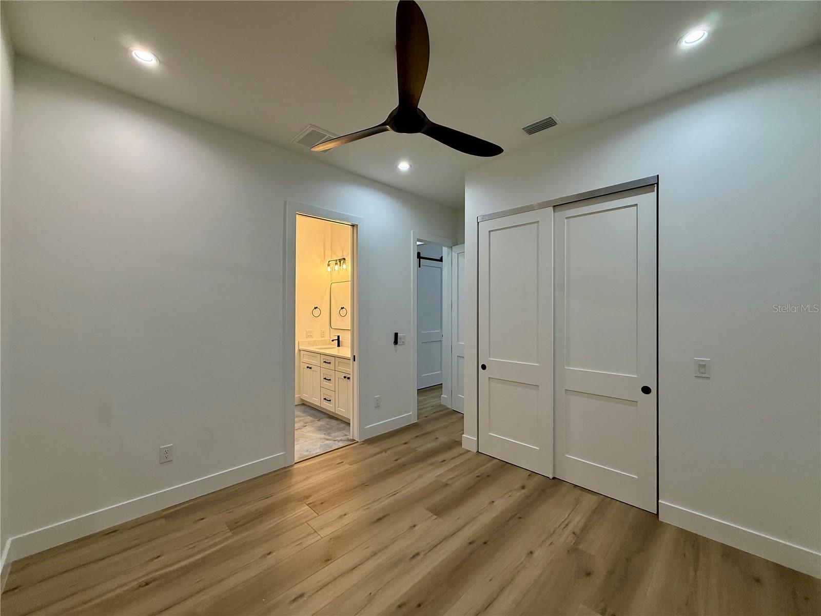 Image 38 of 50 For 520 Woodstork Lane