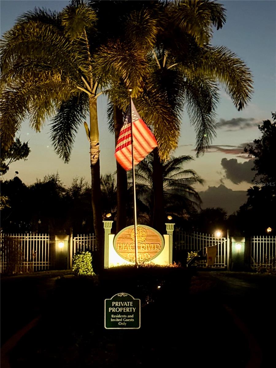 Image 50 of 50 For 520 Woodstork Lane