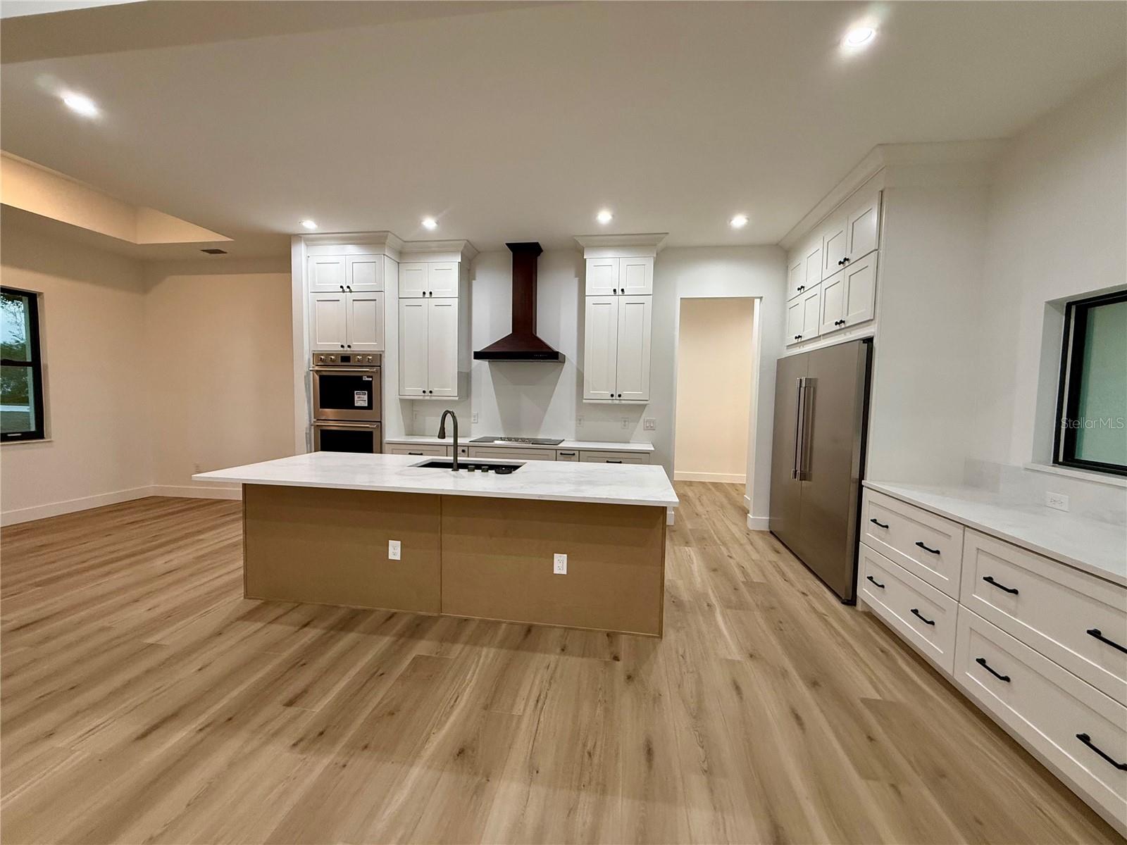 Image 9 of 50 For 520 Woodstork Lane