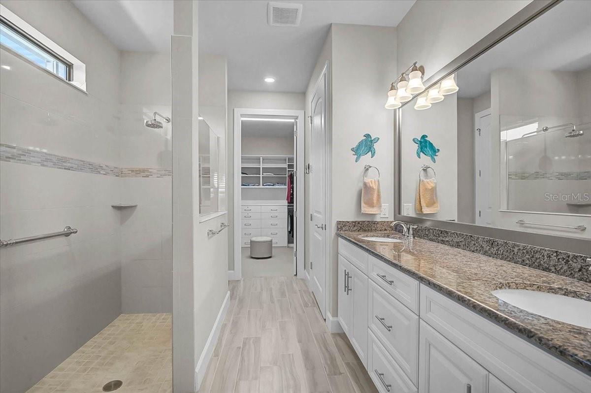 Image 14 of 24 For 7347 Chester Trail