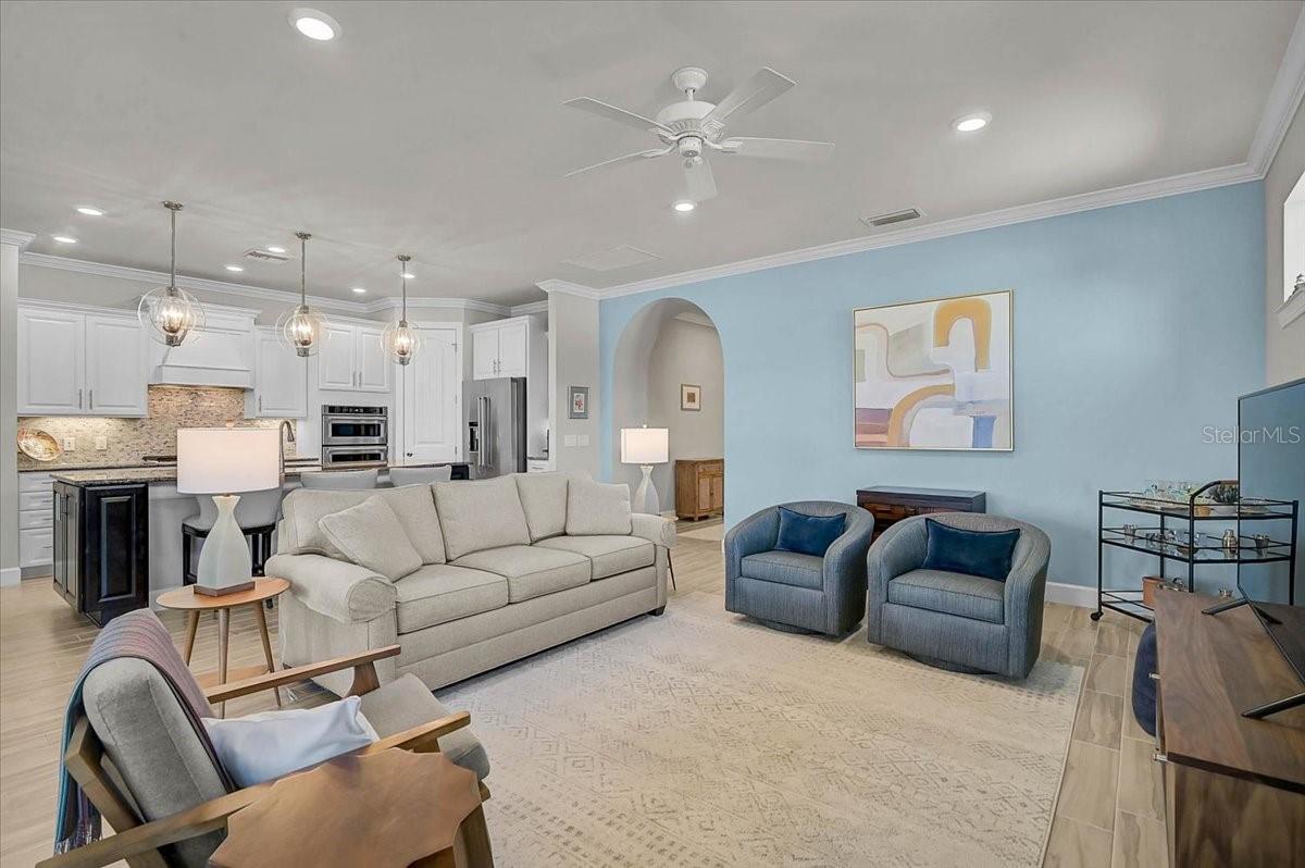 Image 4 of 24 For 7347 Chester Trail