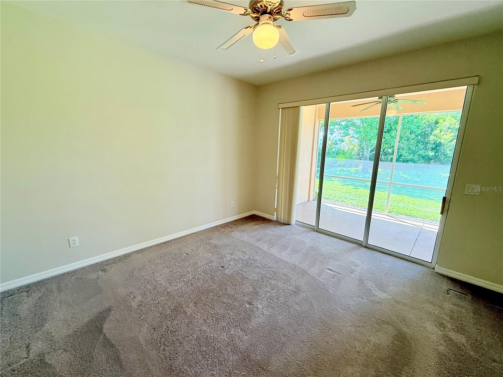 Image 10 of 14 For 11479 52nd Court E