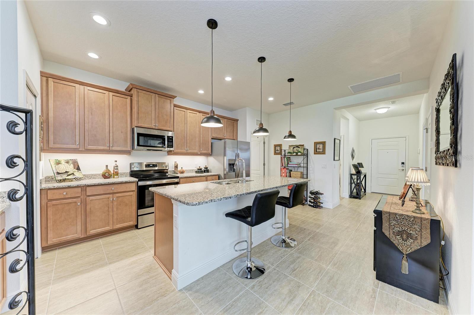 Image 16 of 70 For 12807 Seasong Terrace