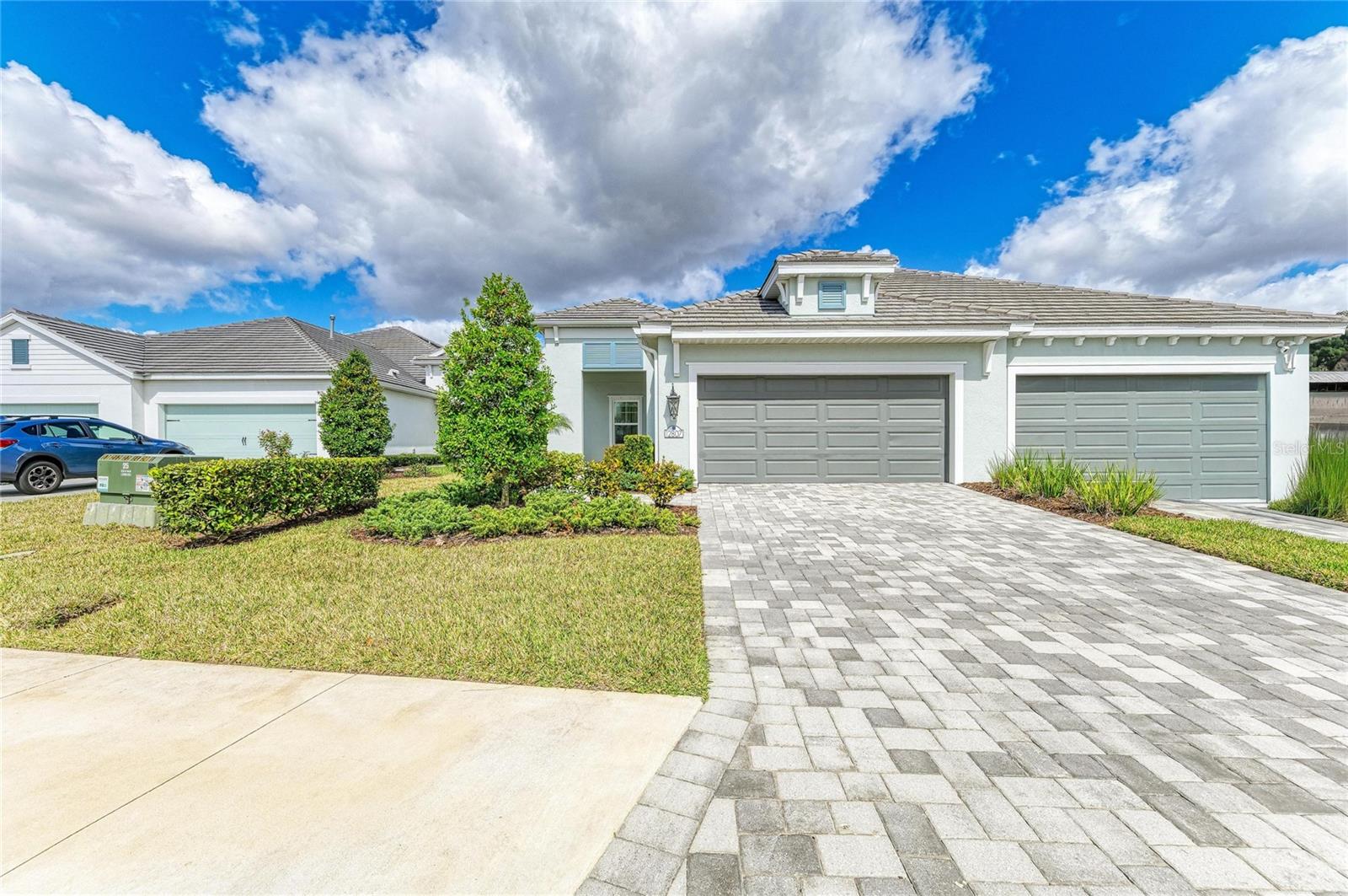 Image 2 of 70 For 12807 Seasong Terrace