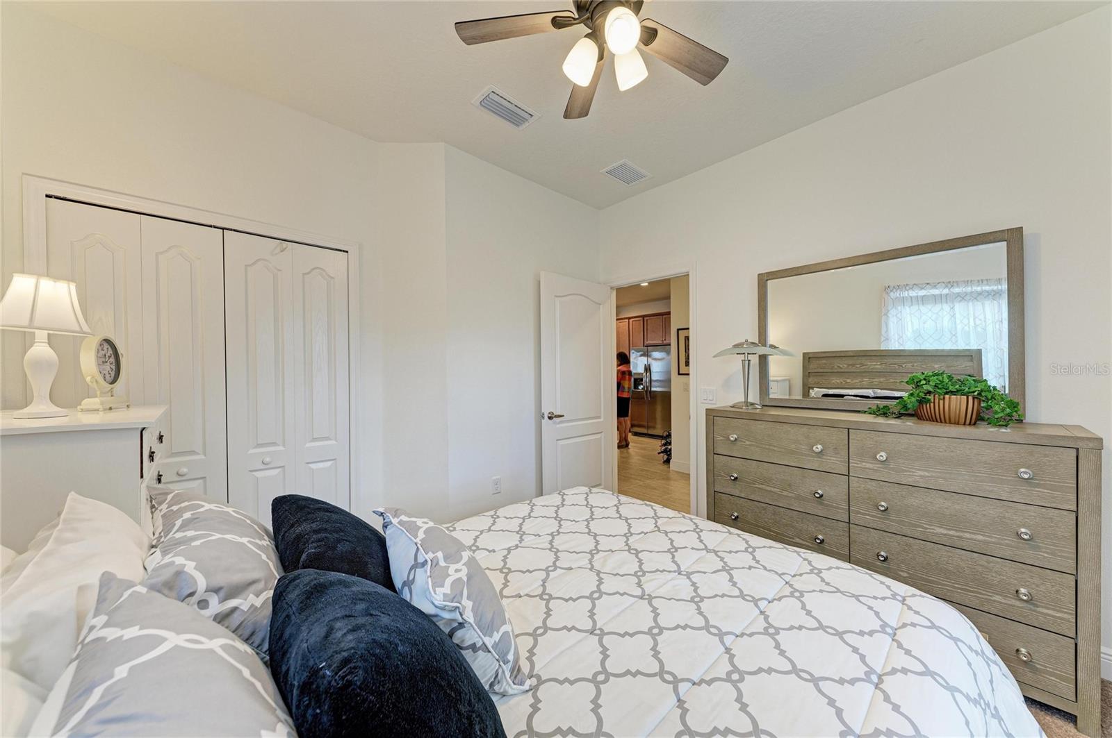 Image 39 of 70 For 12807 Seasong Terrace