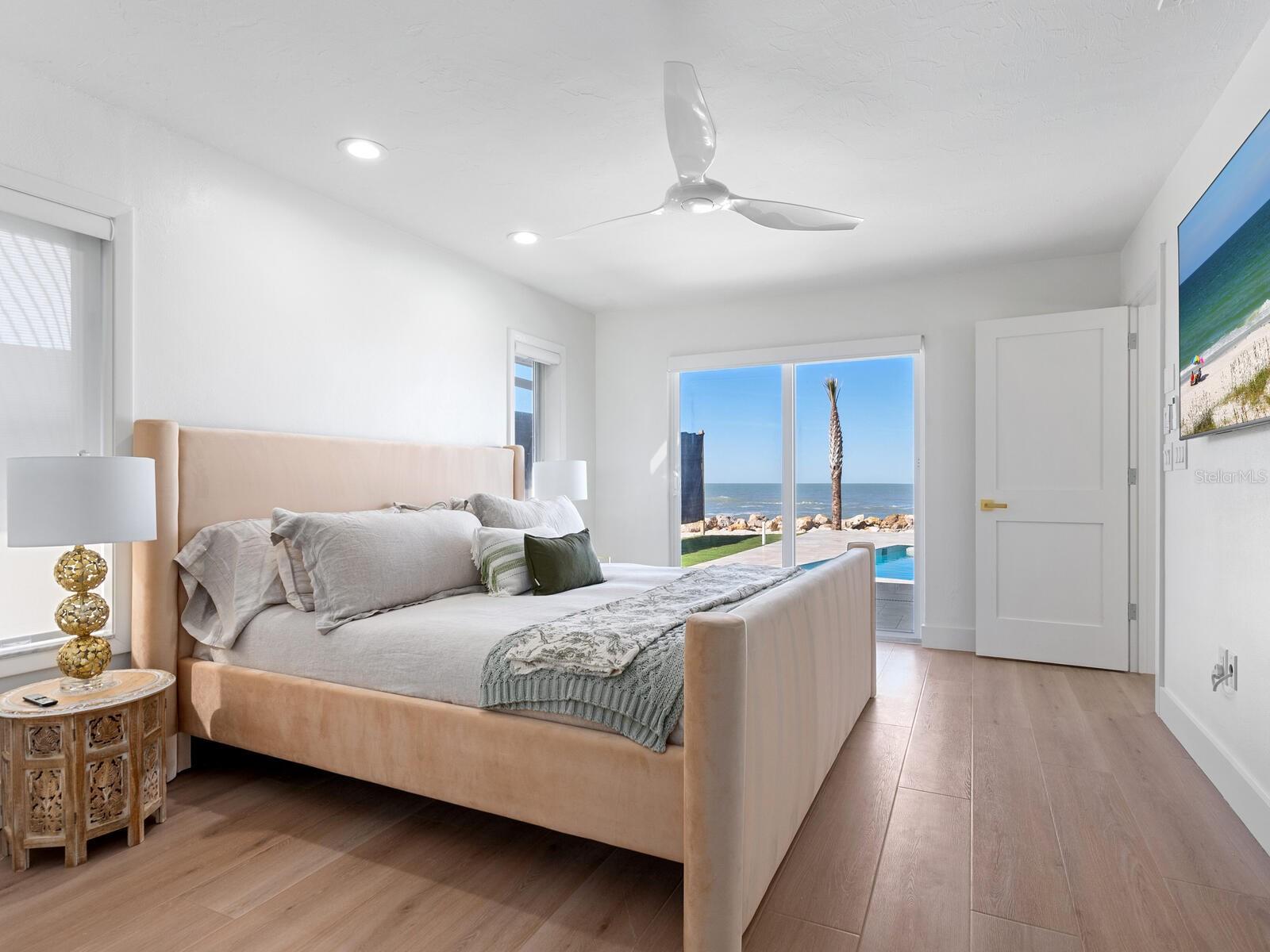 Image 12 of 33 For 3743 Casey Key Road