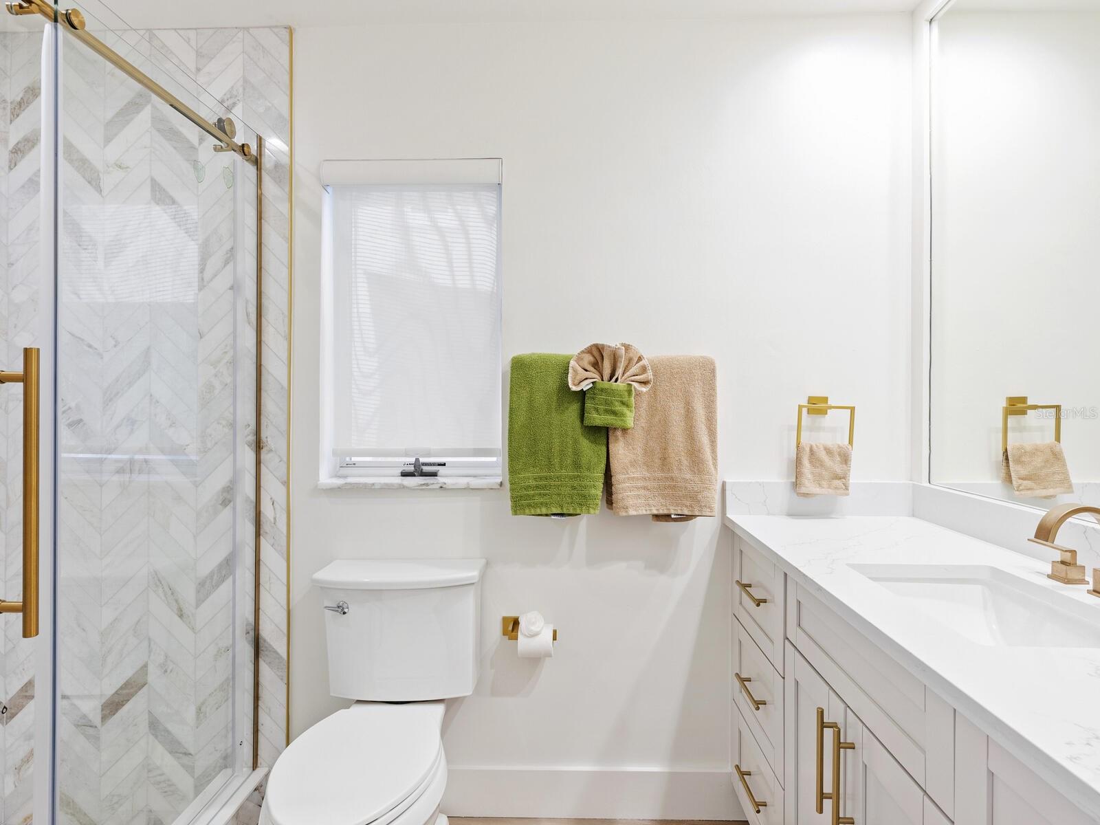 Image 14 of 33 For 3743 Casey Key Road