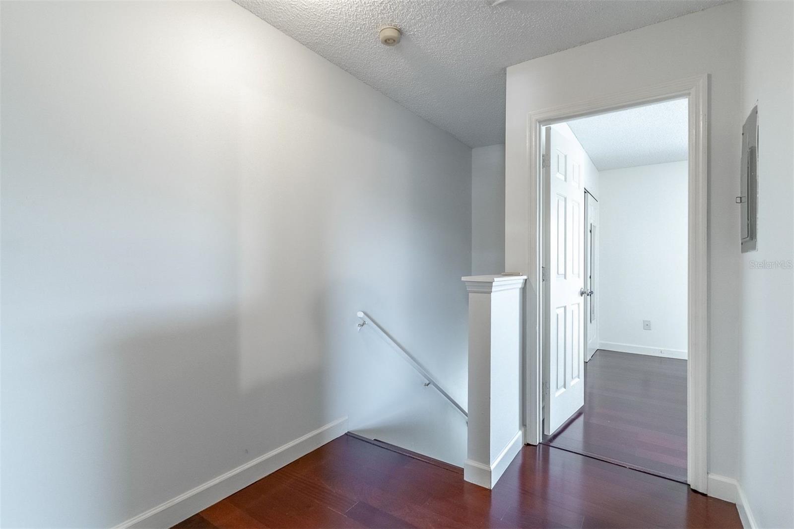 Image 14 of 45 For 1712 Silver Creek Court 99