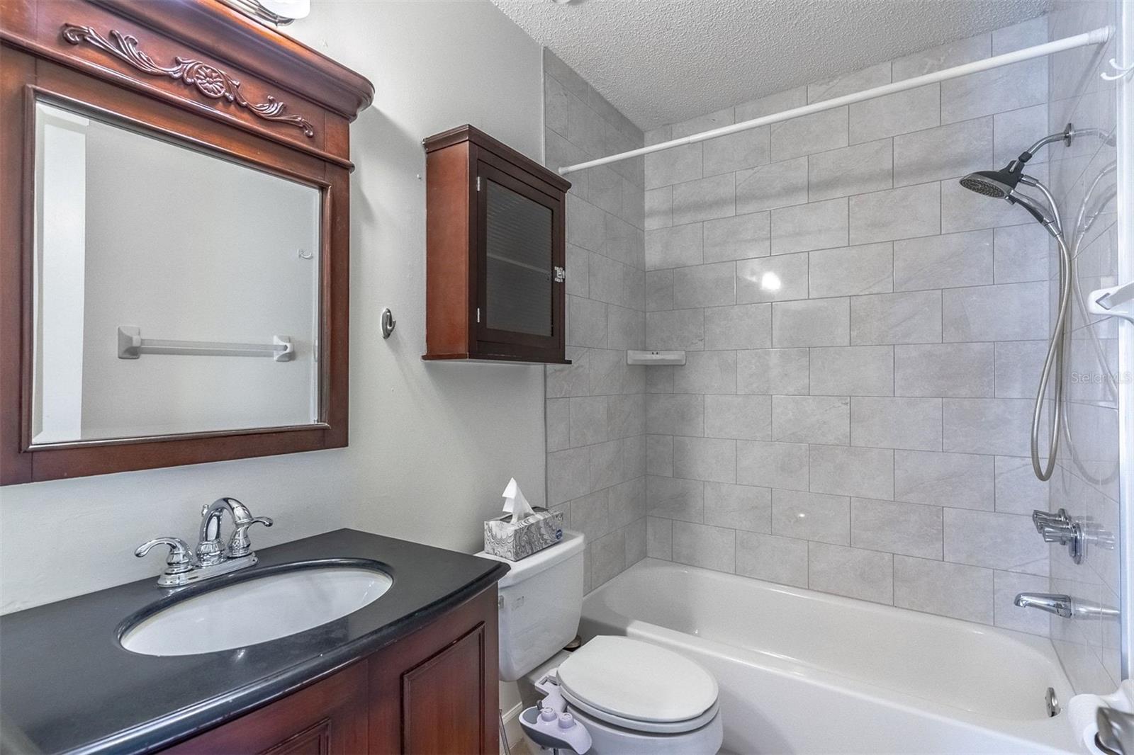 Image 20 of 45 For 1712 Silver Creek Court 99