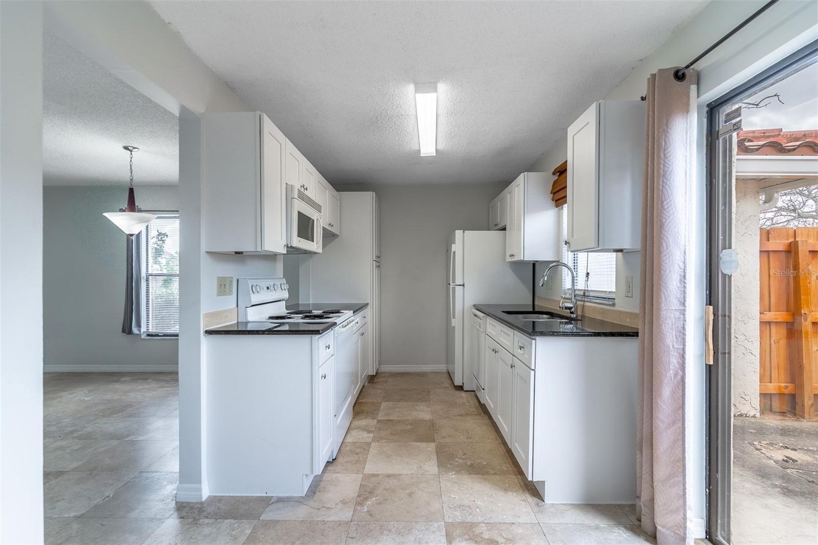 Image 5 of 45 For 1712 Silver Creek Court 99