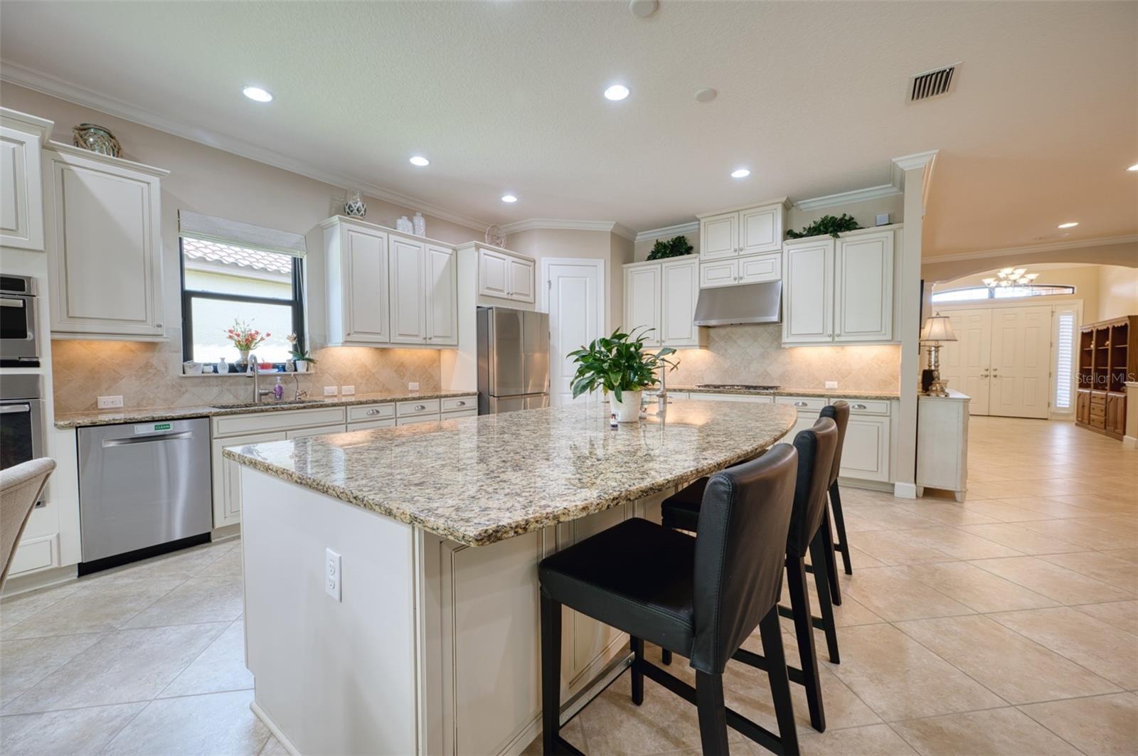 Image 24 of 82 For 10107 Wicker Park Place