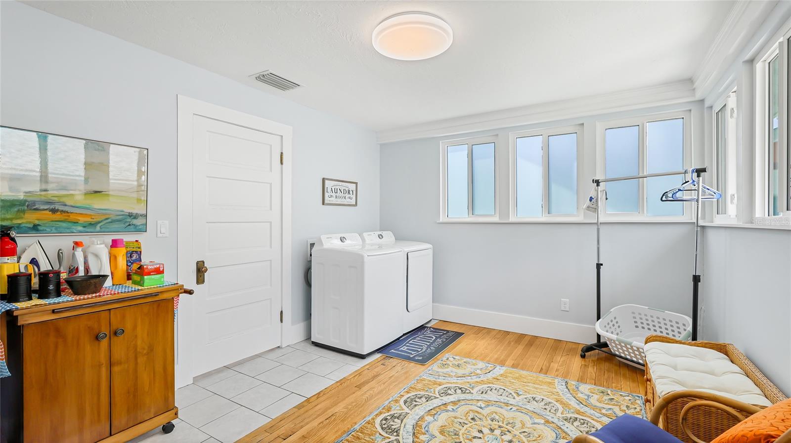 Image 26 of 33 For 112 16th Street W