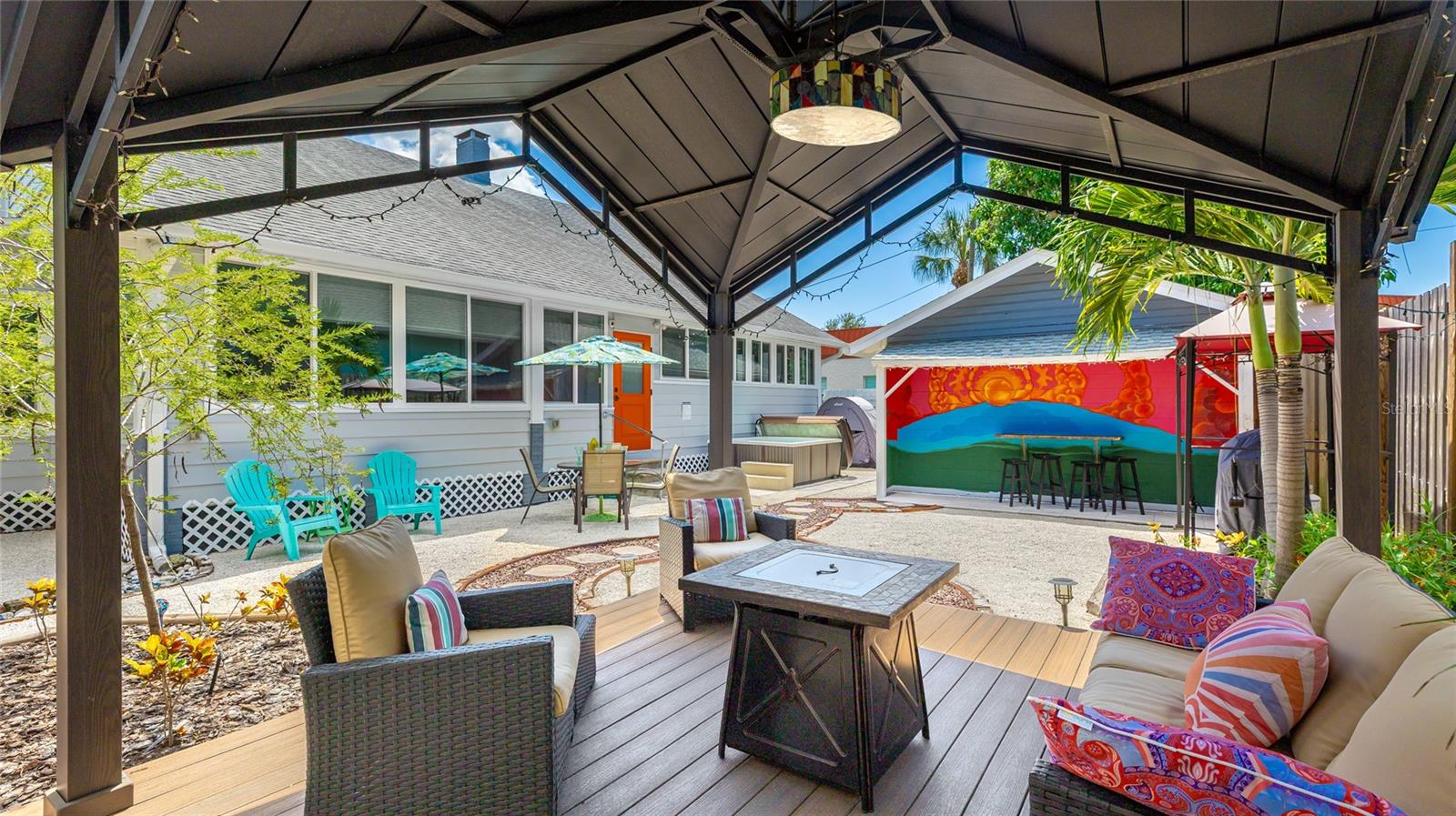 Image 29 of 33 For 112 16th Street W