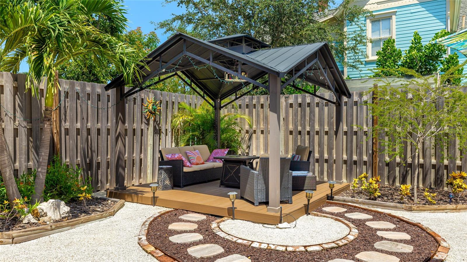 Image 32 of 33 For 112 16th Street W