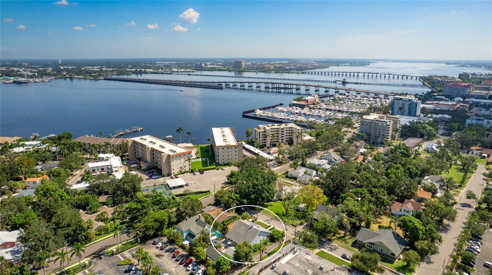 Image 4 of 33 For 112 16th Street W