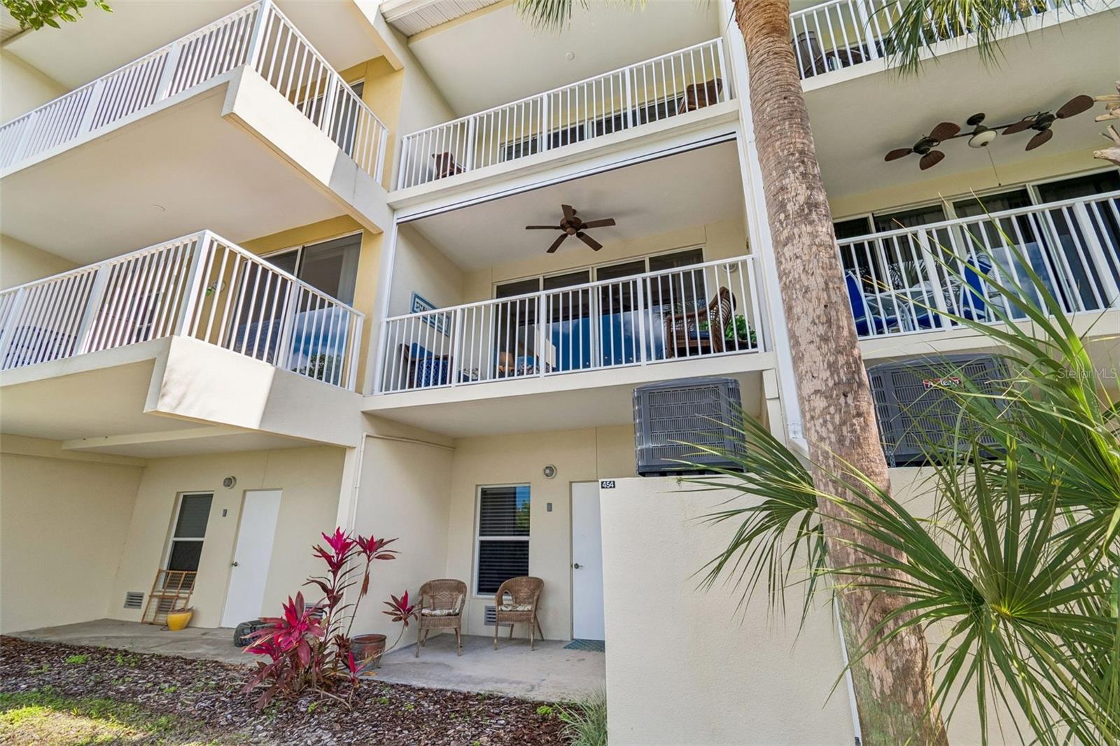 Image 87 of 92 For 454 Bahia Beach Boulevard