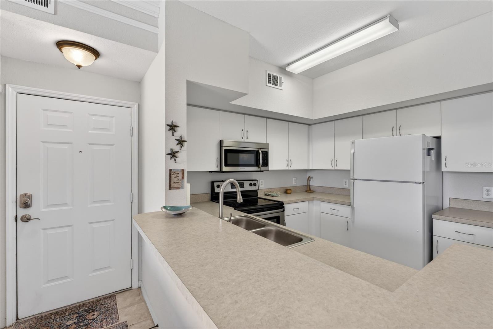 Image 12 of 54 For 4138 Central Sarasota Parkway 1526