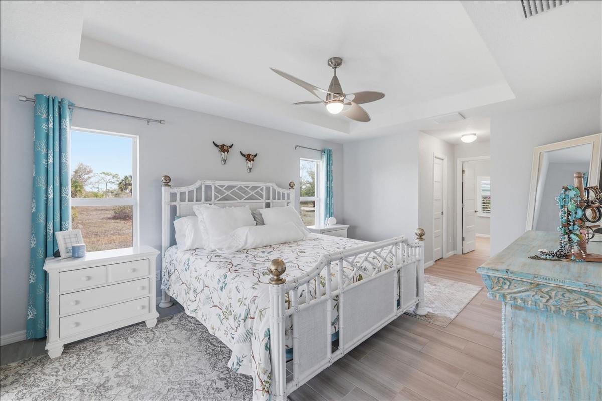 Image 16 of 41 For 12 Idle Court