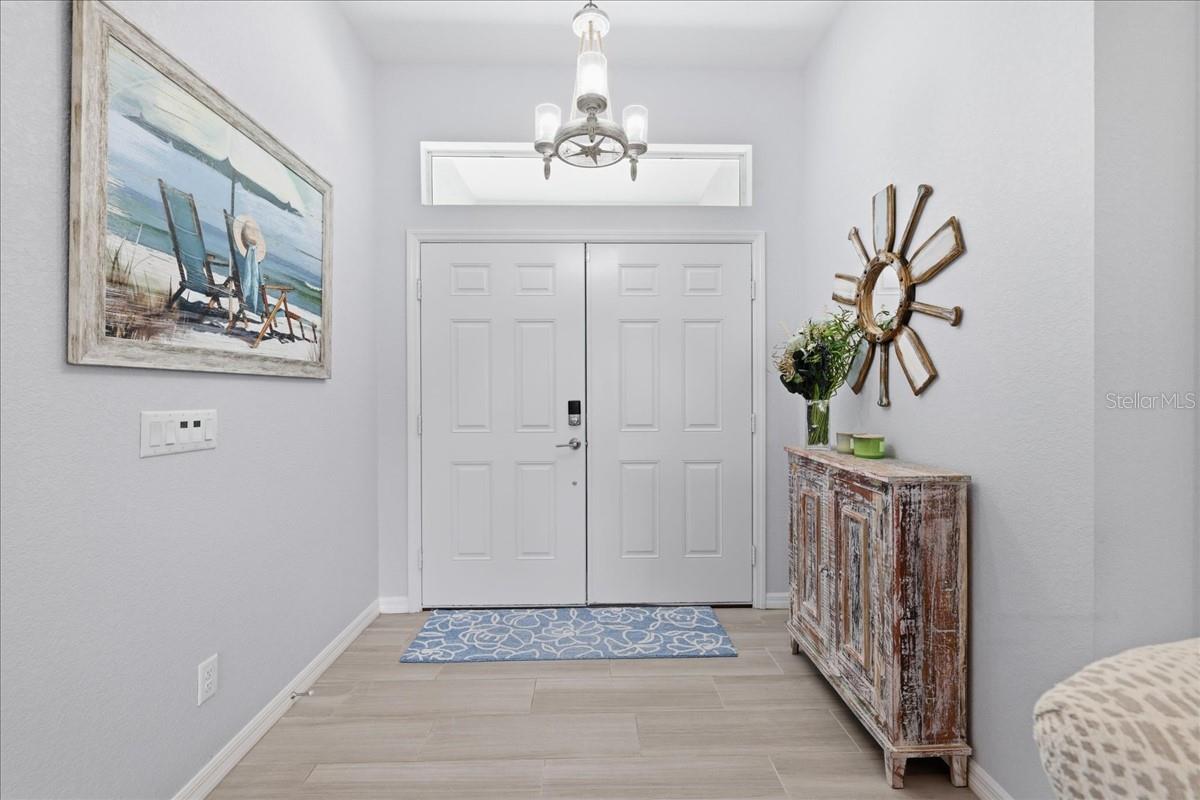 Image 2 of 41 For 12 Idle Court